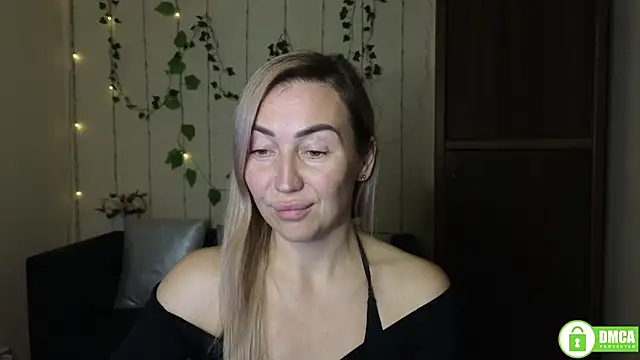 Kiss_julli88I's cam snapshot