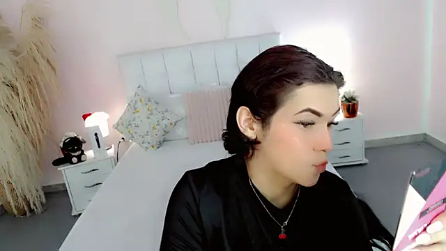 nathalialoes1 live sex cam