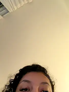 allybluee777's cam snapshot