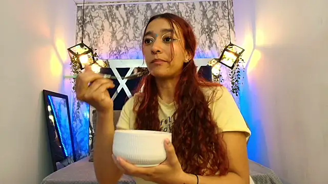 charlotte_bluee live sex cam