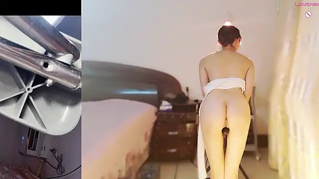 Krismil3 live sex cam