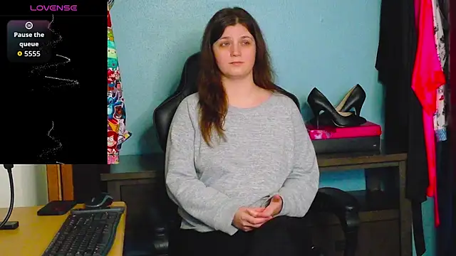 TreeJeanne's cam snapshot