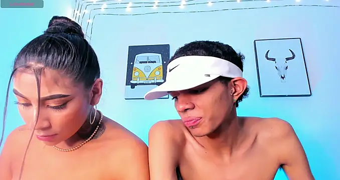 candyandmarilyn live sex cam