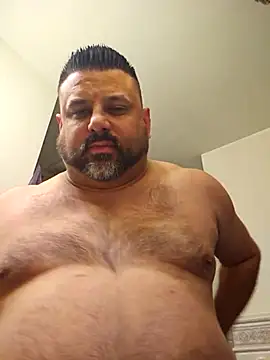 Roddog18 live sex cam