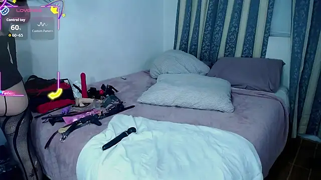 Ariadna_bondmaid's cam snapshot