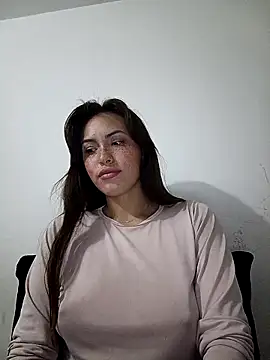 eriika_deep_'s cam snapshot