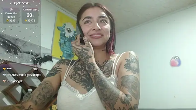 ZoeBakers_'s cam snapshot