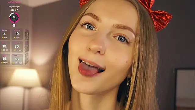 EsmaCarll's cam snapshot