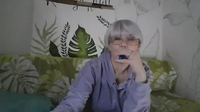 Catty_Lady's cam snapshot