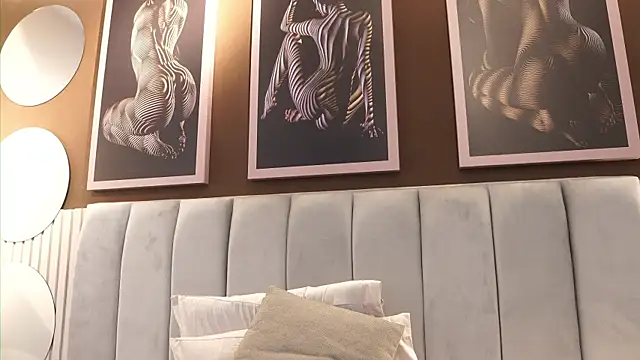 Tayler_Kim's cam snapshot