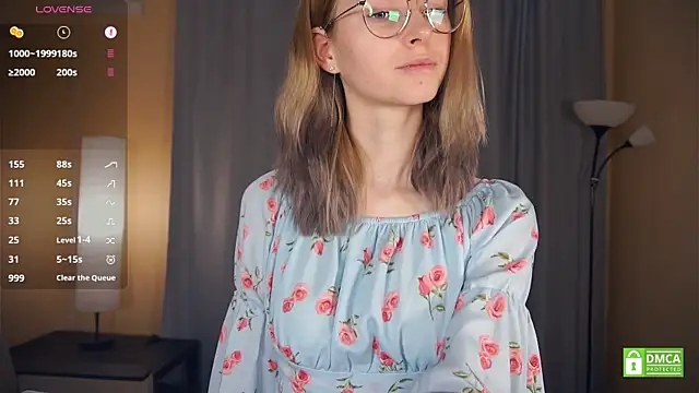 ToyaPletz's cam snapshot