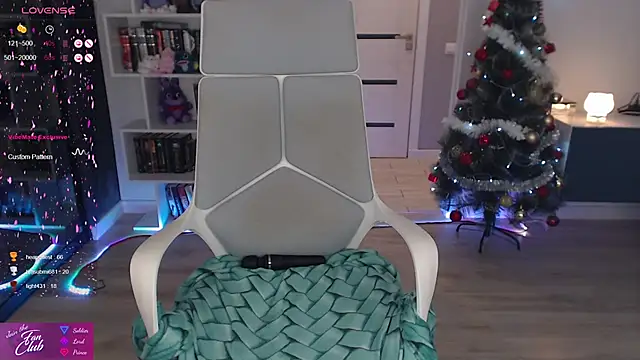 Emma_Bryan's cam snapshot