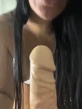 renatinhasoares live sex cam