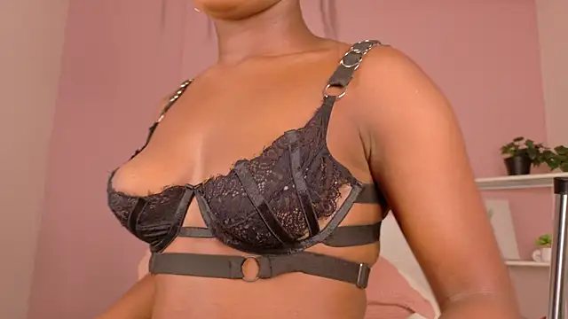 briannajackson_'s cam snapshot