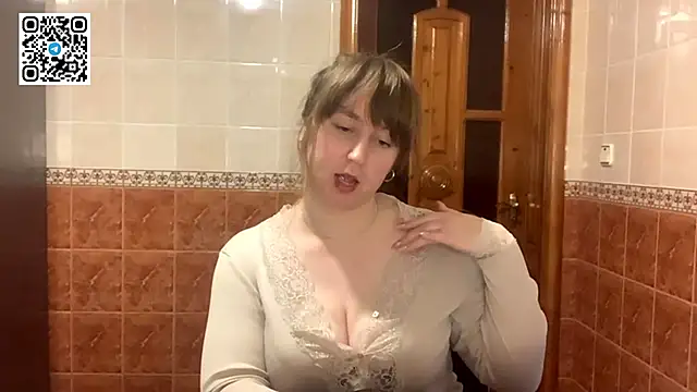 MaroonMoon_'s cam snapshot