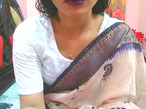 Silver_Queen07's cam snapshot