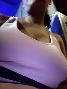 Andreita_95's cam snapshot