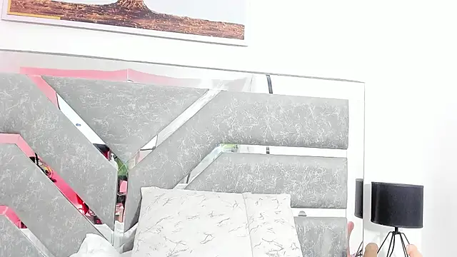 Slut_Milf_'s cam snapshot