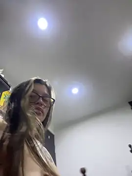 KoraSweett's cam snapshot