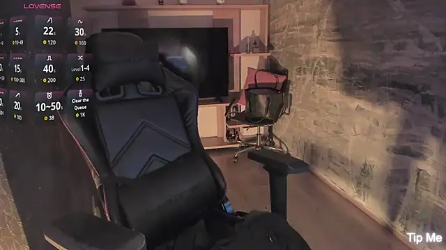 LunaBaker-1's cam snapshot