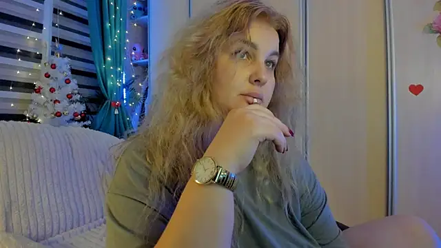 CoraSwon's cam snapshot