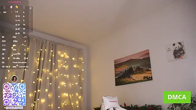 Adeles_vibes's cam snapshot