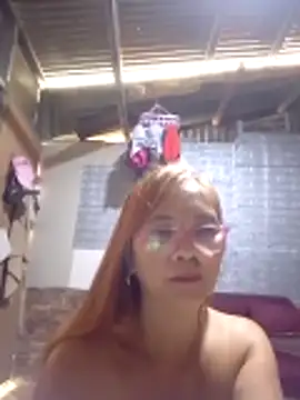 SexyHottMom's cam snapshot