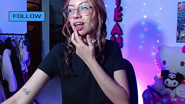 squirt_charlott's cam snapshot