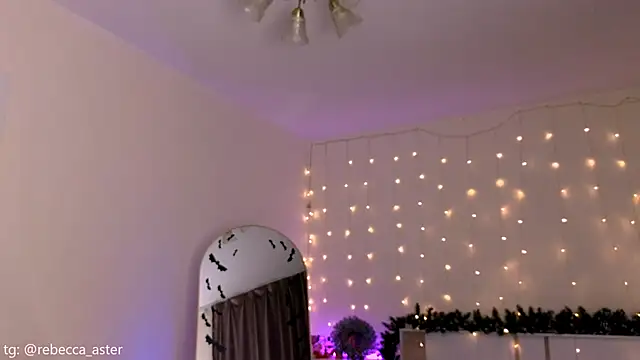 RebeccaAster's cam snapshot