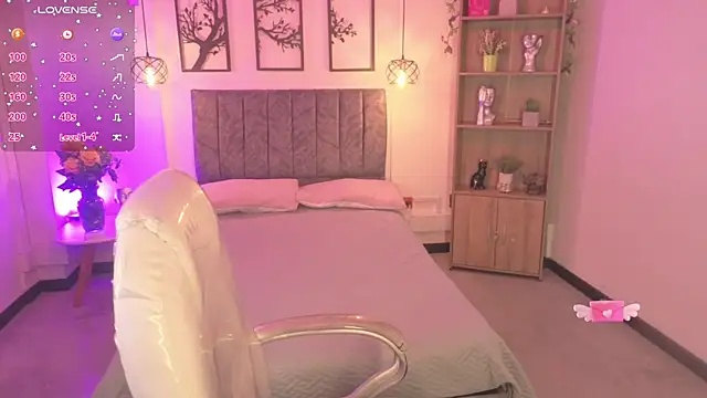 Abigaiil__ds's cam snapshot