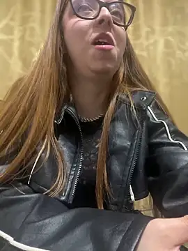 Cloew_Marz's cam snapshot