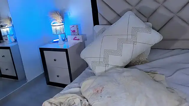 alexa_tobar's cam snapshot