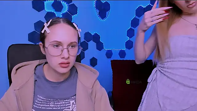 doll_vey's cam snapshot