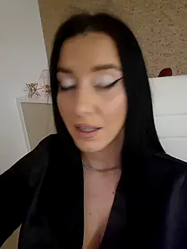 SandraSilver's cam snapshot