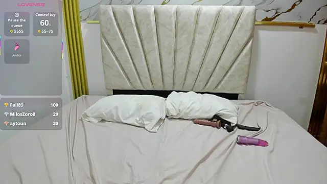 Yasmin_nazer's cam snapshot