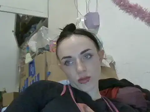 Trinsy_Love's cam snapshot