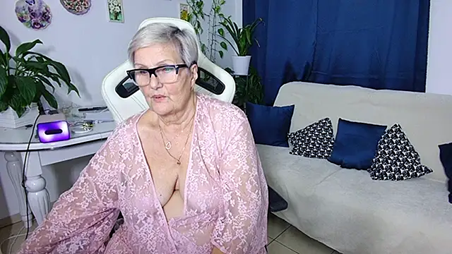 Selenna57's cam snapshot