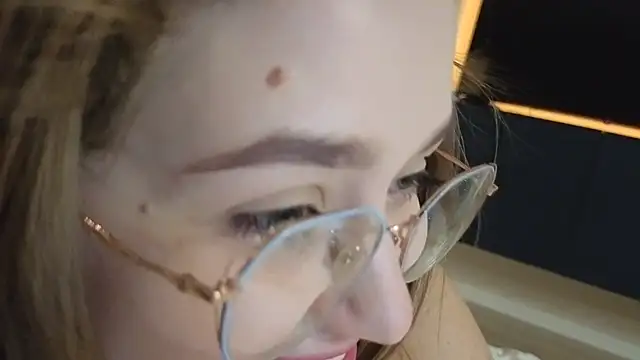 DextralCrew's cam snapshot