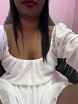 tamil_Aarathi's cam snapshot