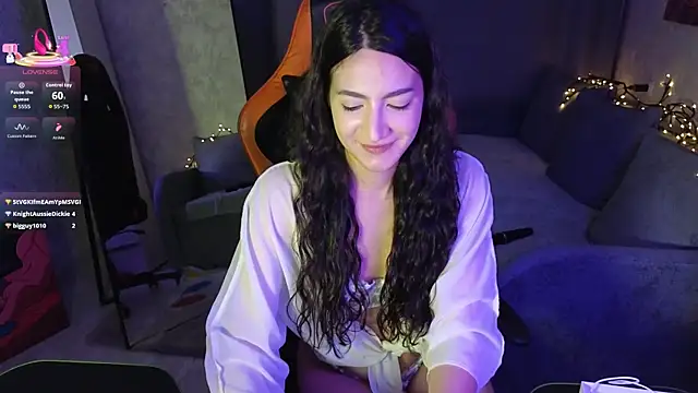 Mulan_Lo's cam snapshot