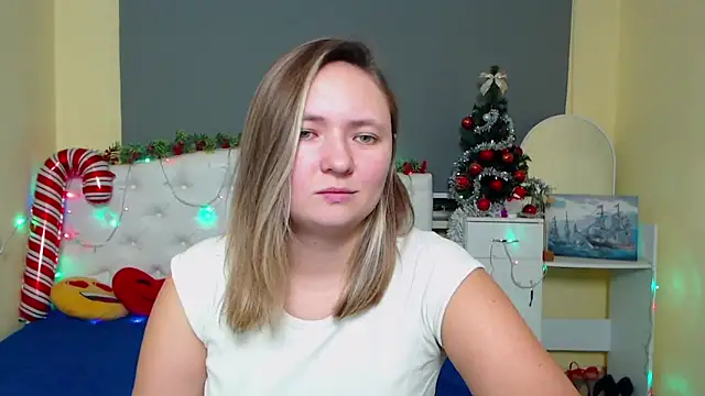 SallyVerda's cam snapshot