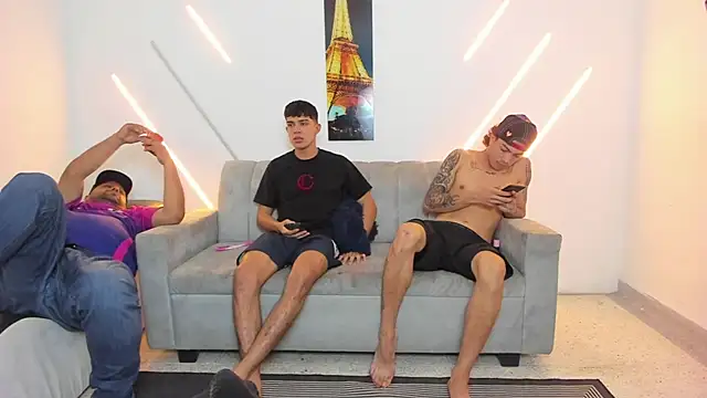 brutal_sex_room2k's cam snapshot