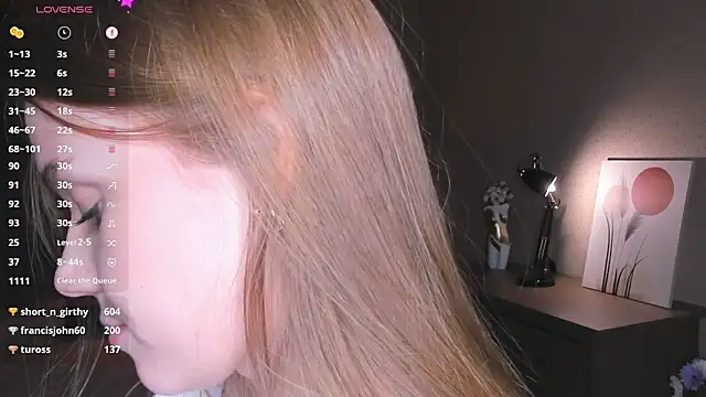 OdellaFrake's cam snapshot