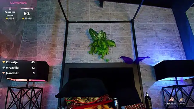 Kylie_Foxx's cam snapshot