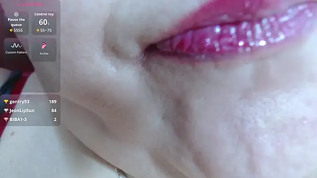 Kerly_Doll's cam snapshot