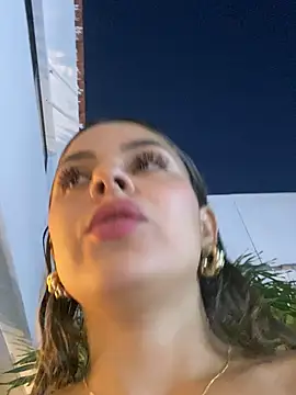 Ninakravis's cam snapshot