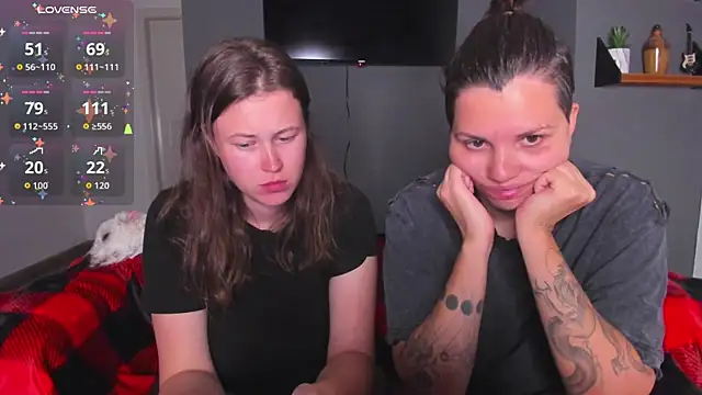 Tenderly_Couple's cam snapshot