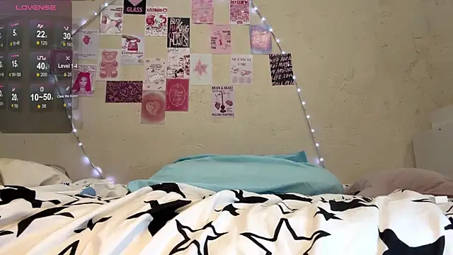 Chloemyluv's cam snapshot