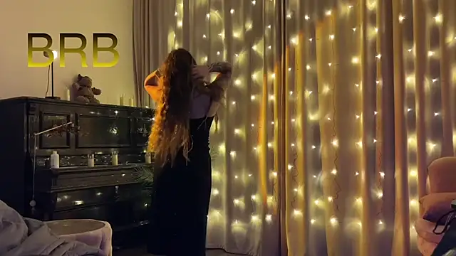 urmissalice's cam snapshot