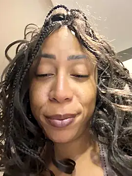 dianagolley420's cam snapshot